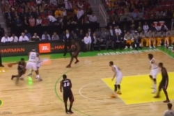 Lebron pobrkao lončiće (video)