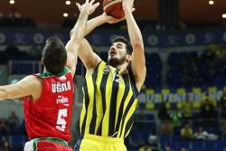 Kalinić blistao, Gudurić se povredio