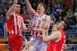 Zvezda lako, povratak Jovića i sjajni Dobrić