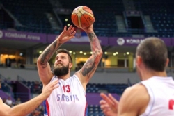 AČIBADEM TROFEJ BEOGRADA: Srbija odbranila titulu