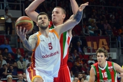Fener preboleo Evroligu, brejk Kar&scaron;ijake