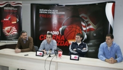 Zvezda pokrenula svoj radio